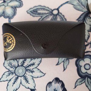 Ray Ban Sunglass Case & Cleaning Cloth